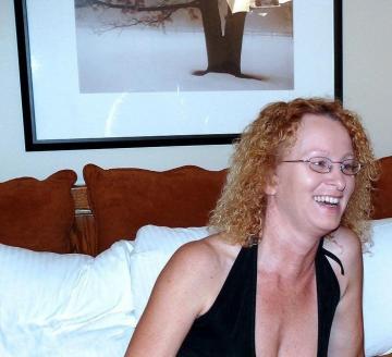 - Esmée - aus Zuid-Holland,Niederlande